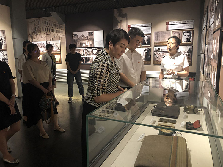 伟德BETVlCTOR网页版(1946)官网登录入口